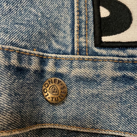 ✨🌈HP🌈✨Vintage Looney Toons jacket by Warner bros - Picture 2 of 11